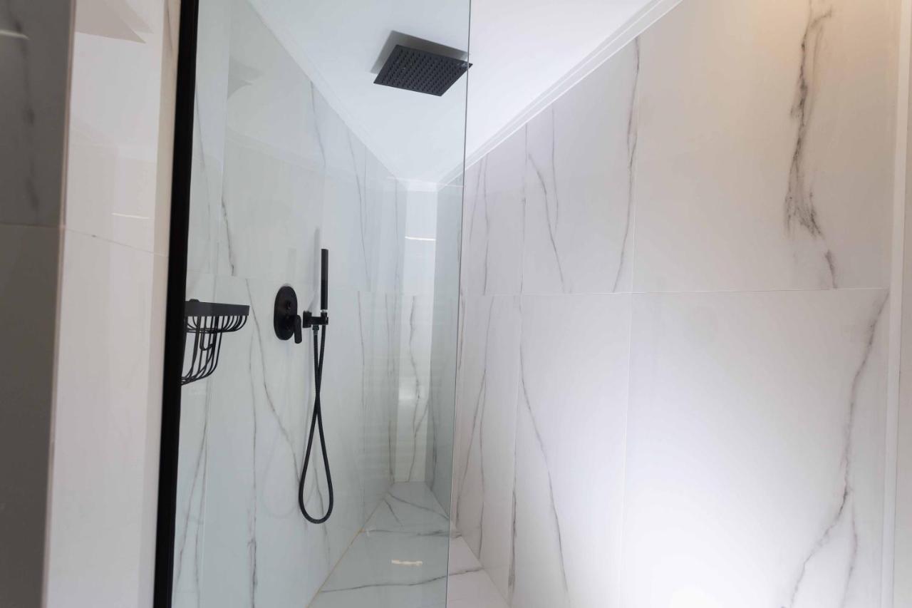 Palazzo Vista Suite&Spa Солун Екстериор снимка